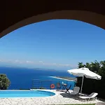 Villa Stamata *